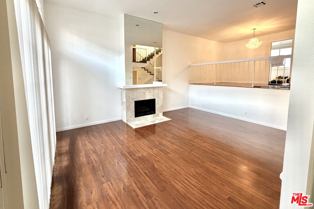 5420 Lindley Ave Unit: 21
