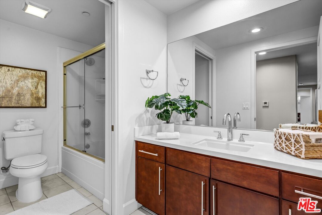 14412 Killion St Unit: 110