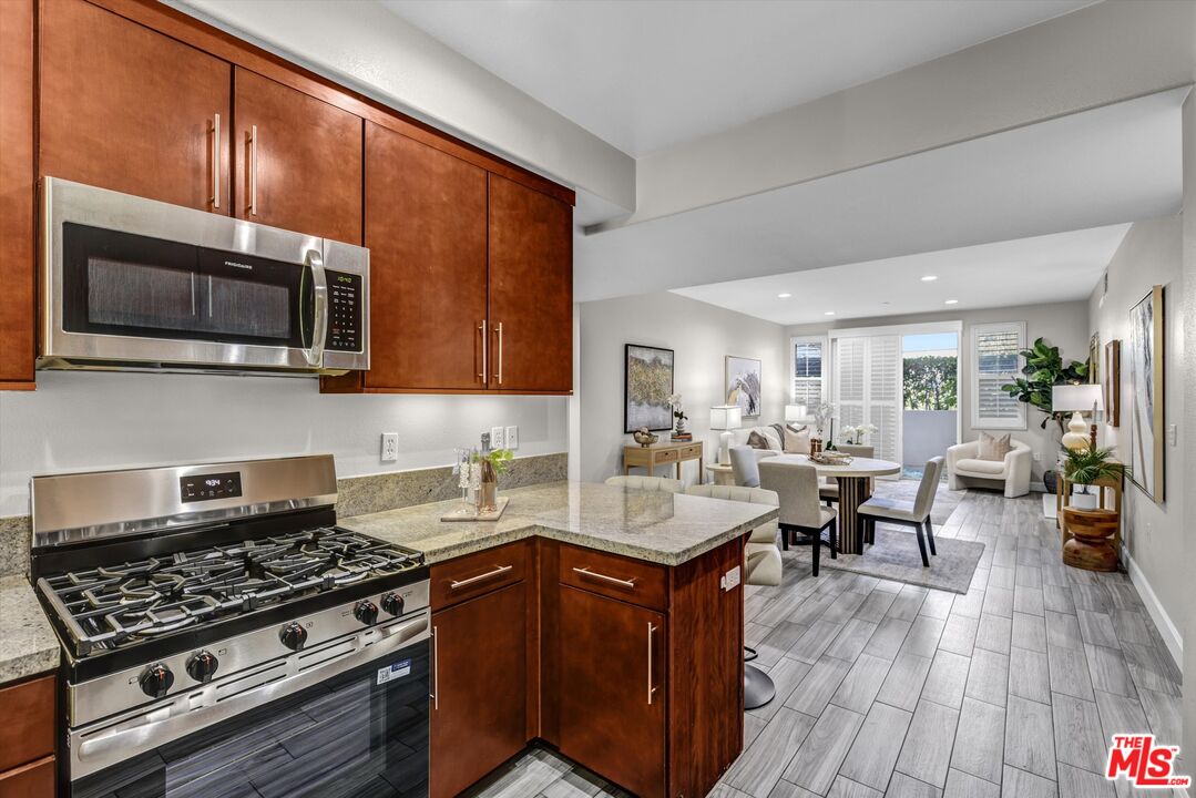14412 Killion St Unit: 110