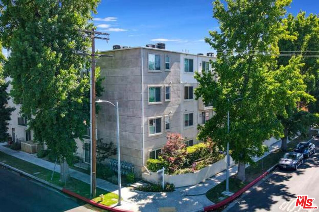 14412 Killion St Unit: 110