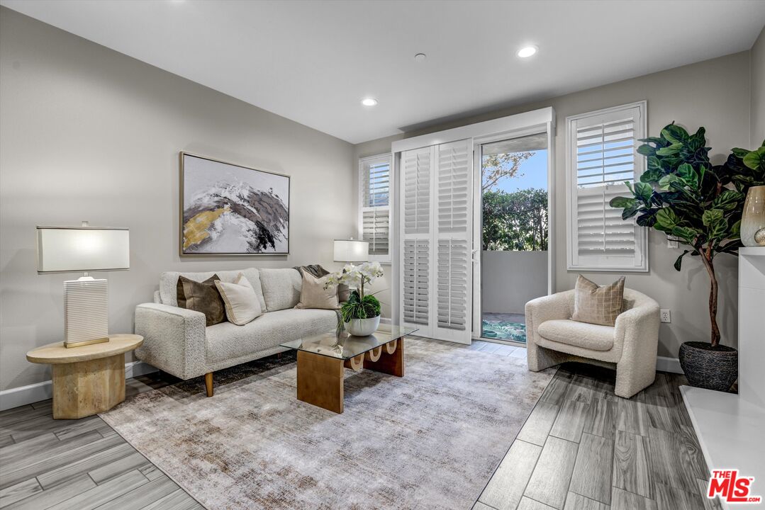 14412 Killion St Unit: 110