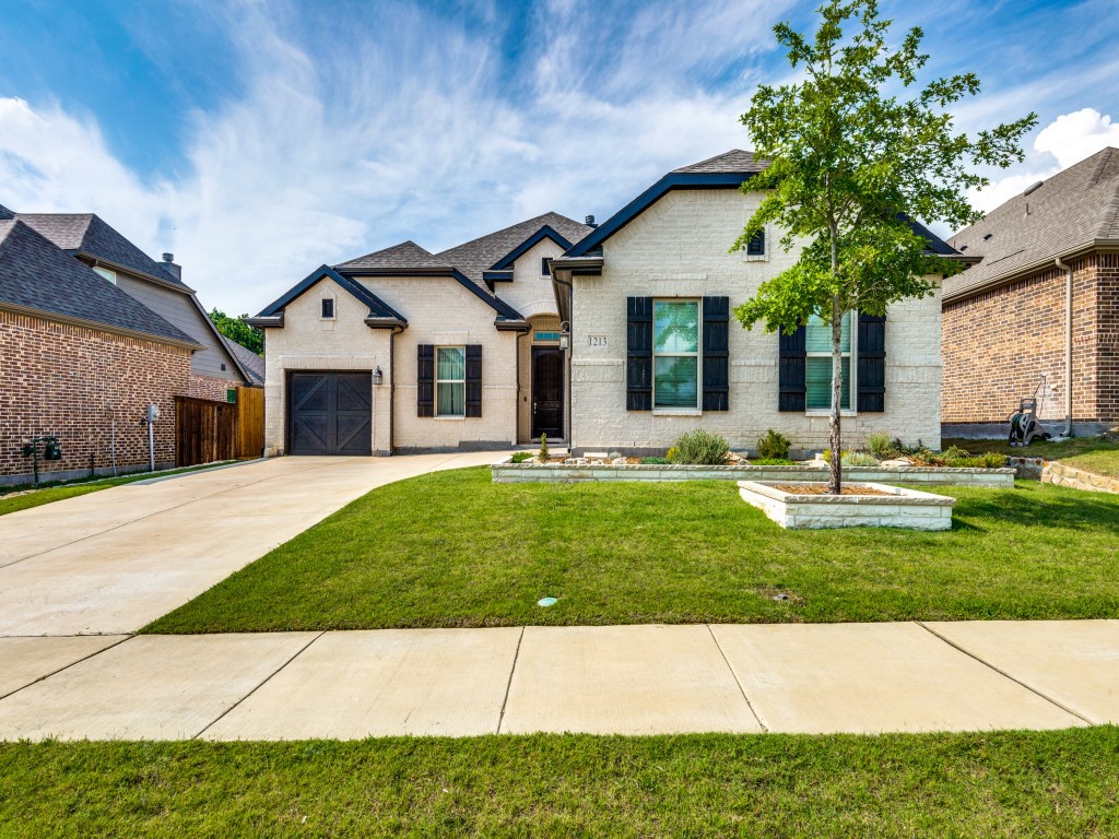 1213 Spotted Dove Drive