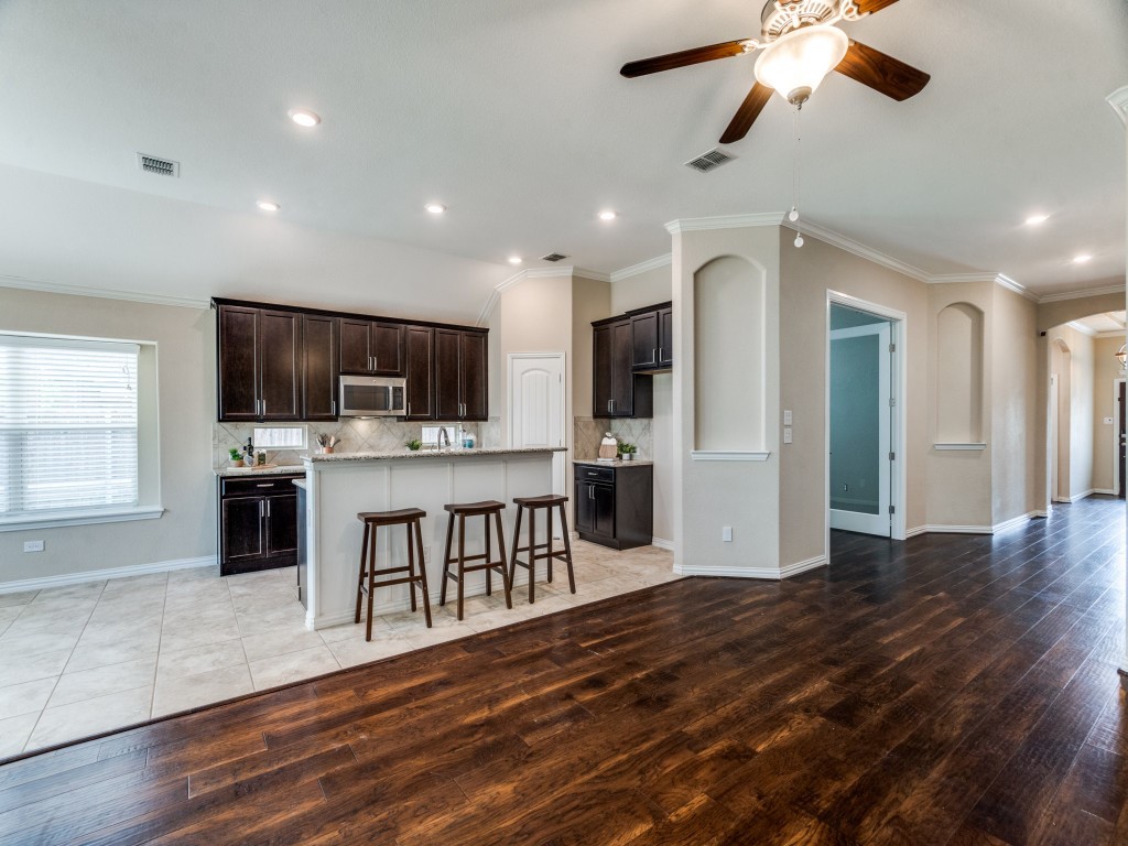 12412 Buffalo Gap Drive