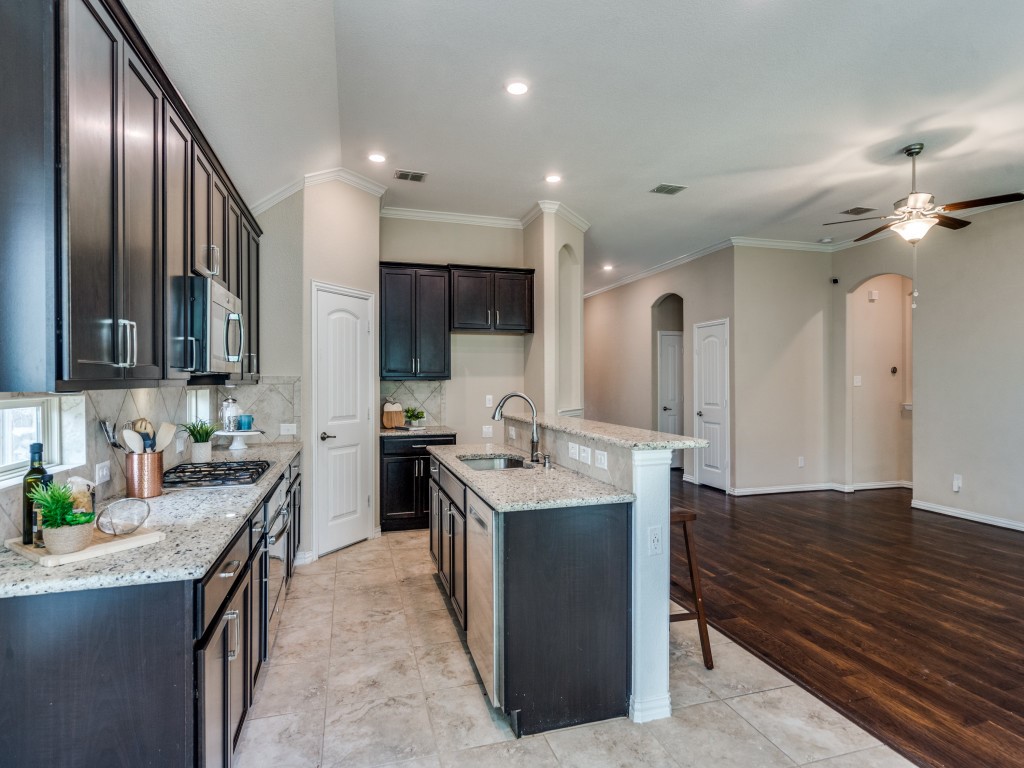 12412 Buffalo Gap Drive