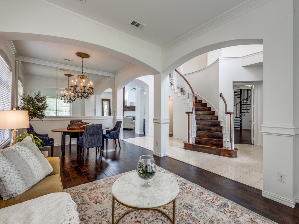 5098 Kickapoo Drive