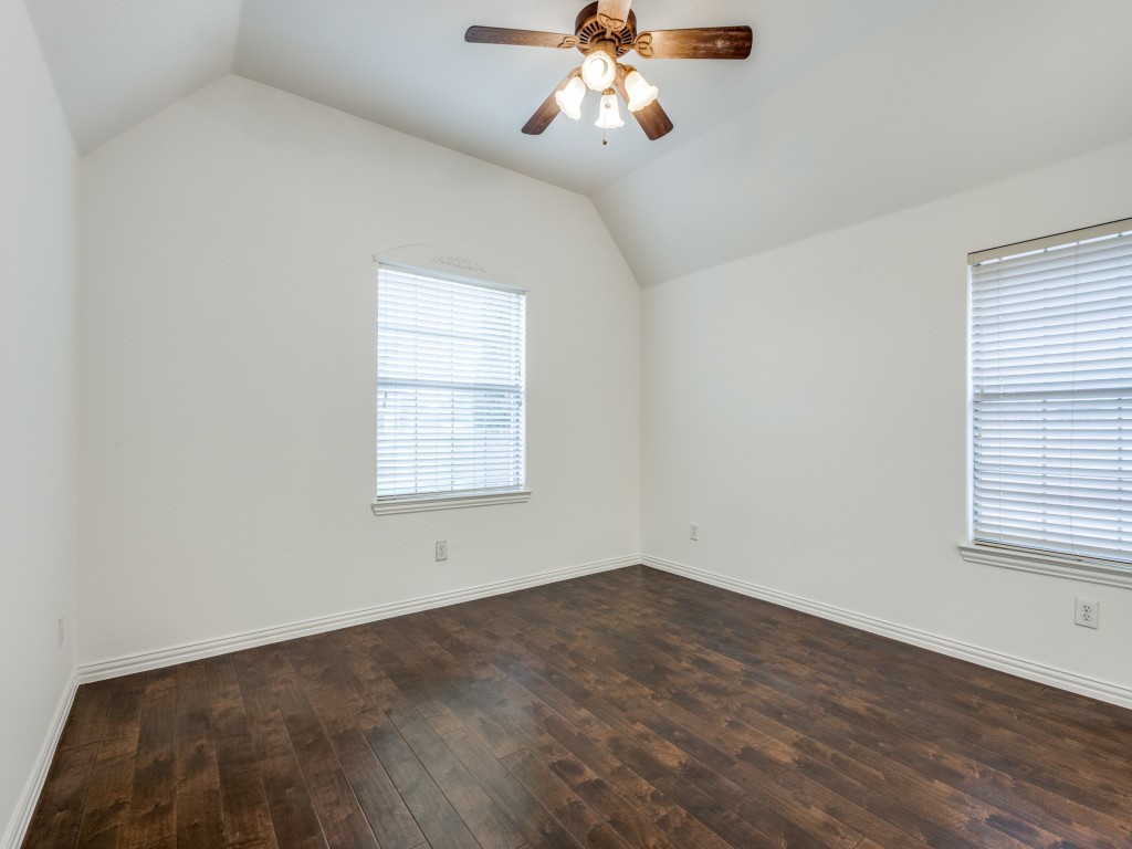 5098 Kickapoo Drive