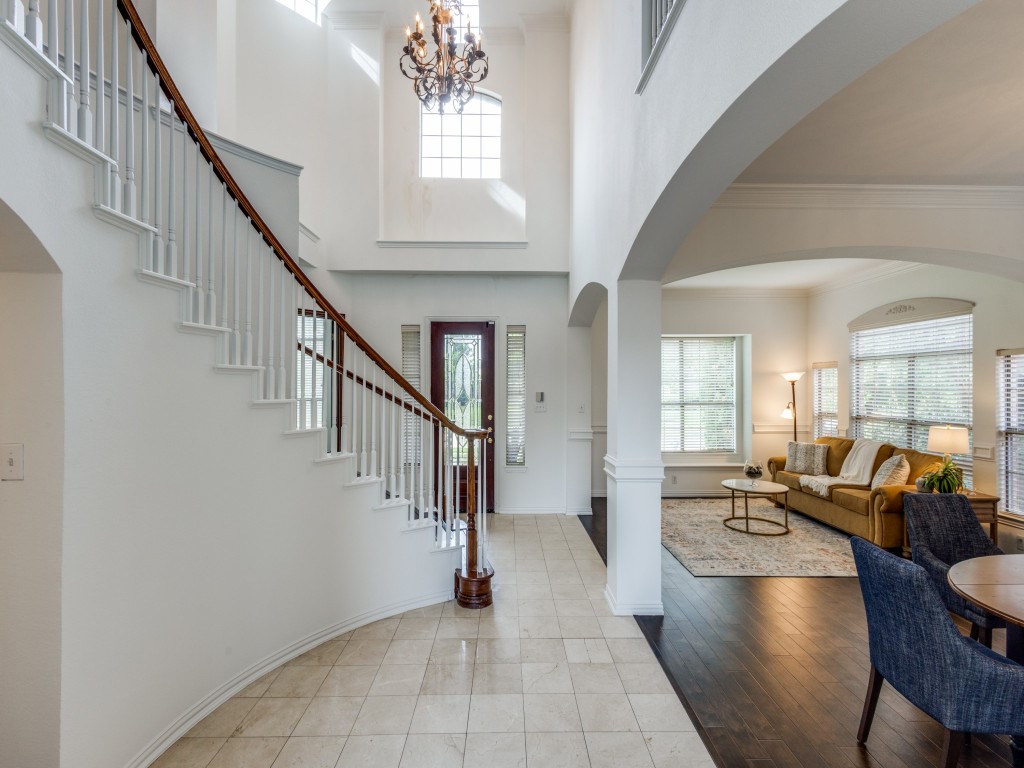5098 Kickapoo Drive