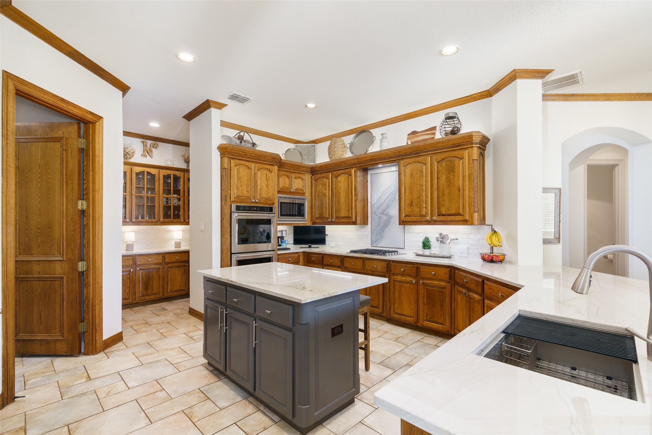 4613 Trotter Lane