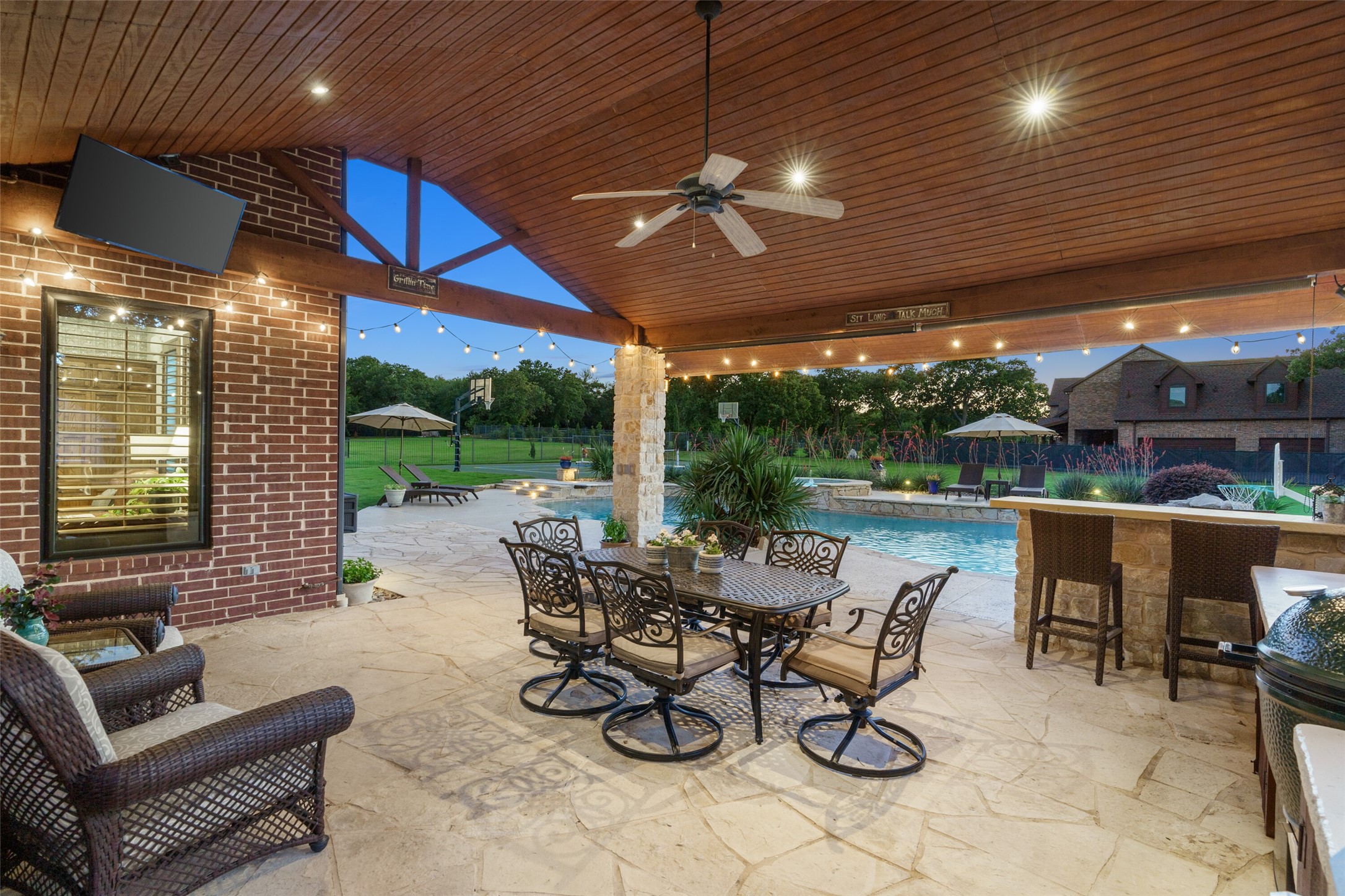 4613 Trotter Lane