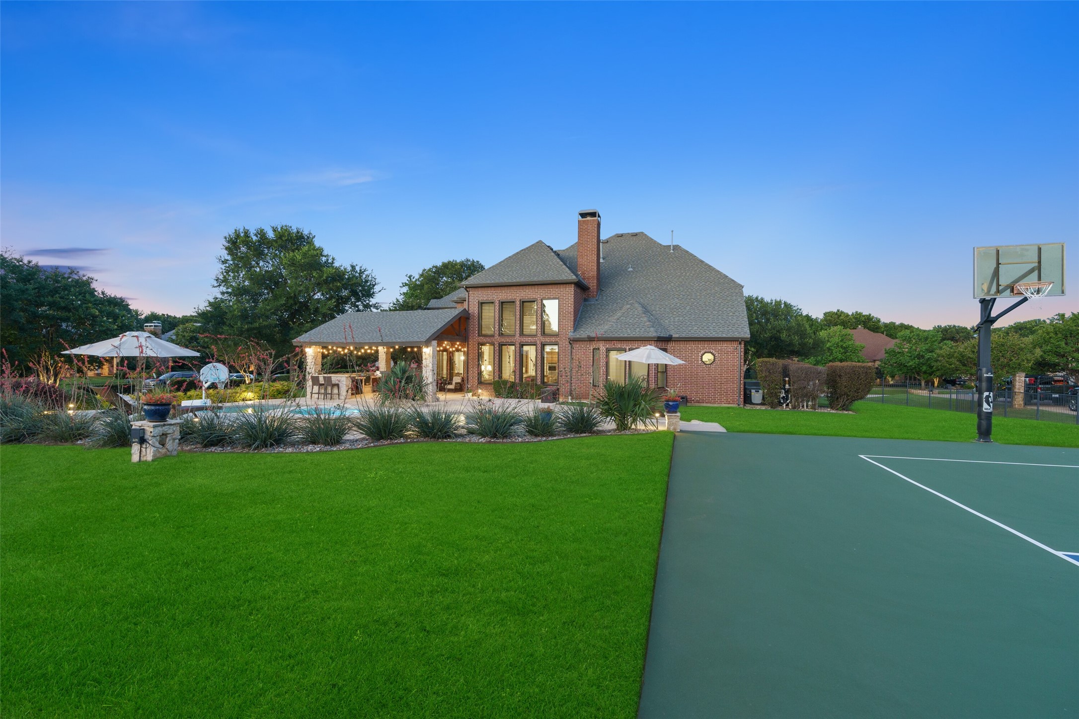 4613 Trotter Lane