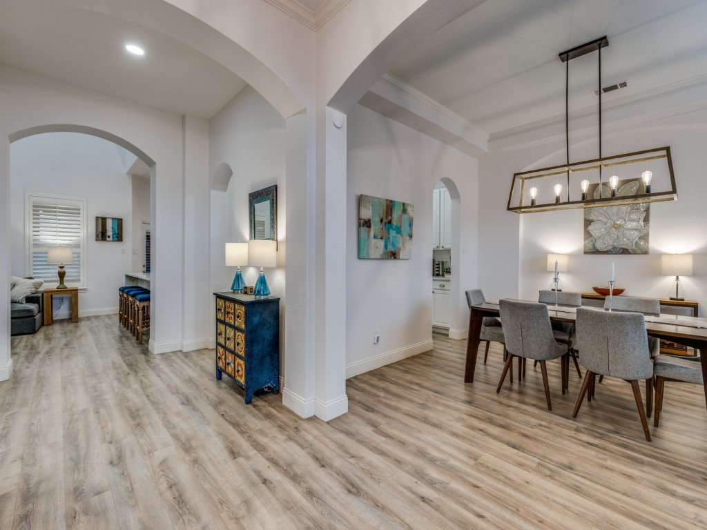 2835 Bandolier Lane