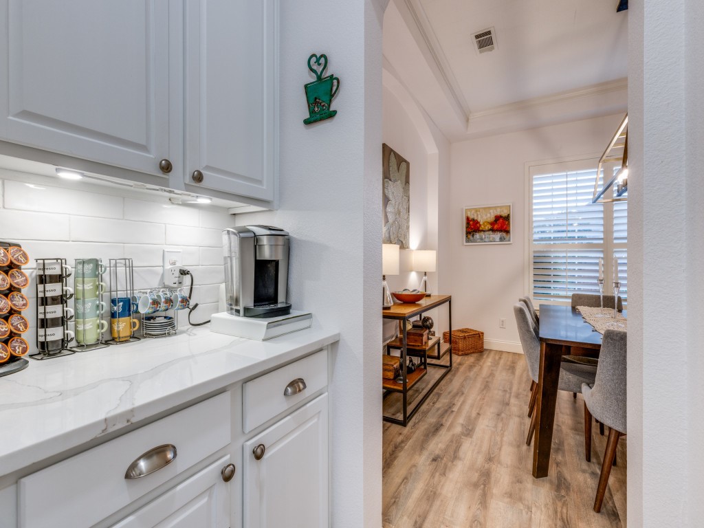 2835 Bandolier Lane