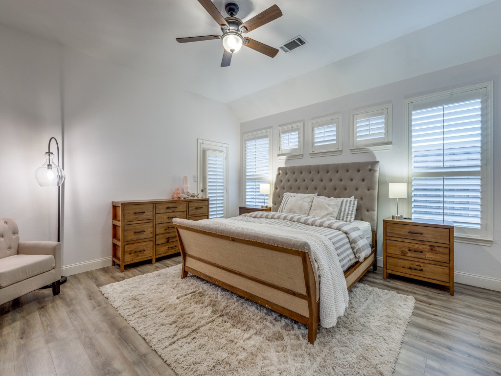 2835 Bandolier Lane