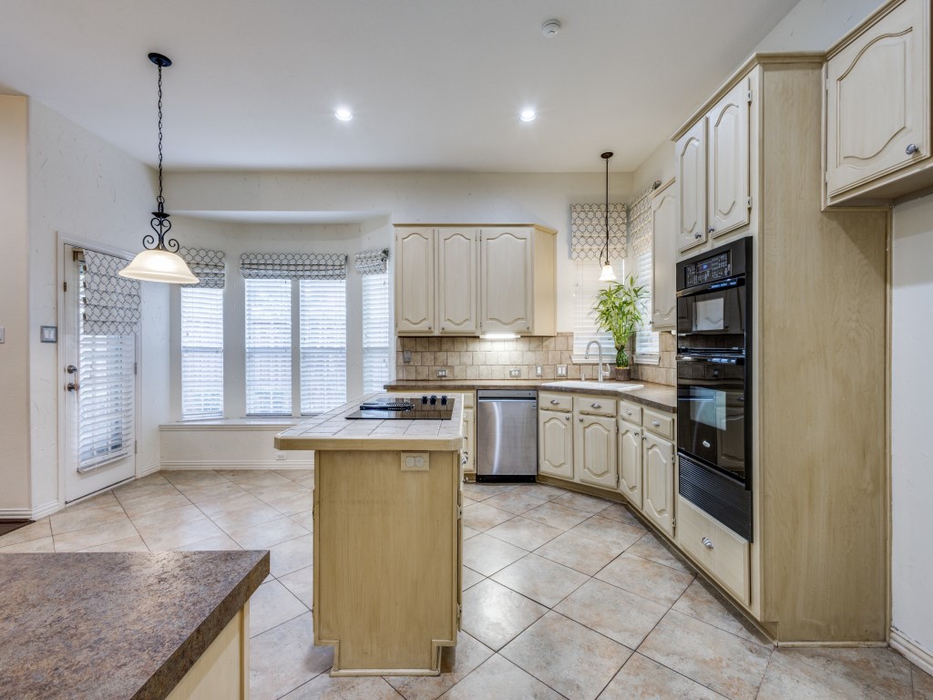 5713 Belle Chasse Lane