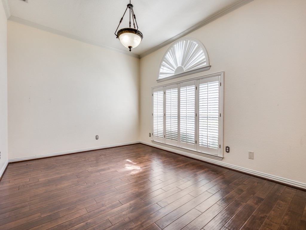 5713 Belle Chasse Lane