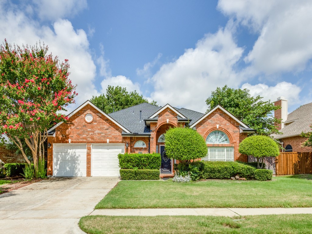 5713 Belle Chasse Lane