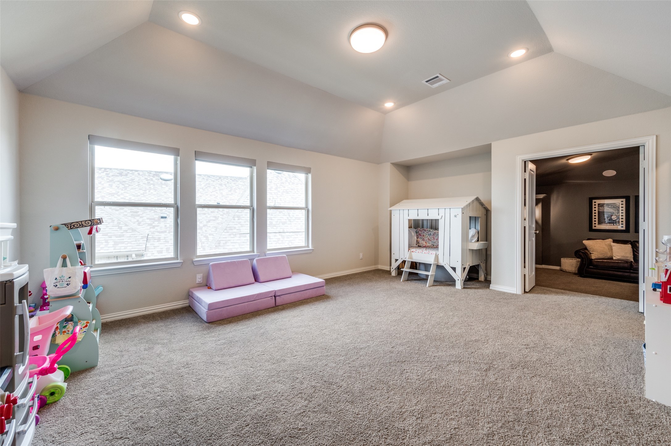 1041 Gentle Knoll Lane