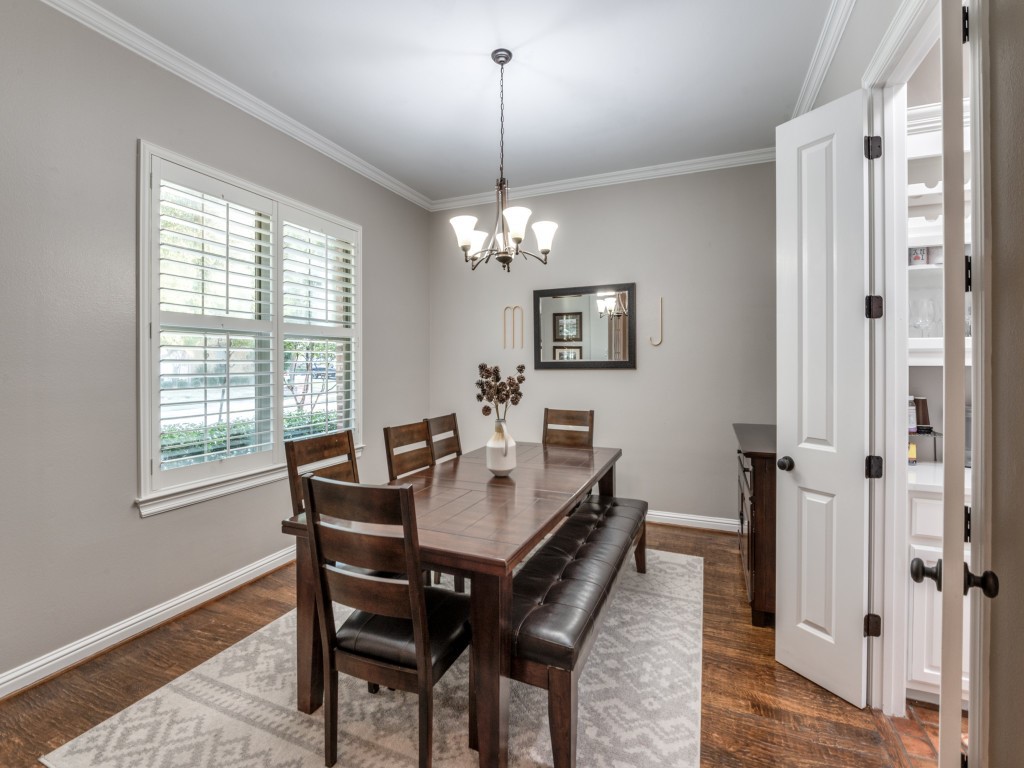 7216 Oakbury Lane