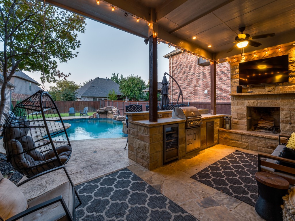 7216 Oakbury Lane