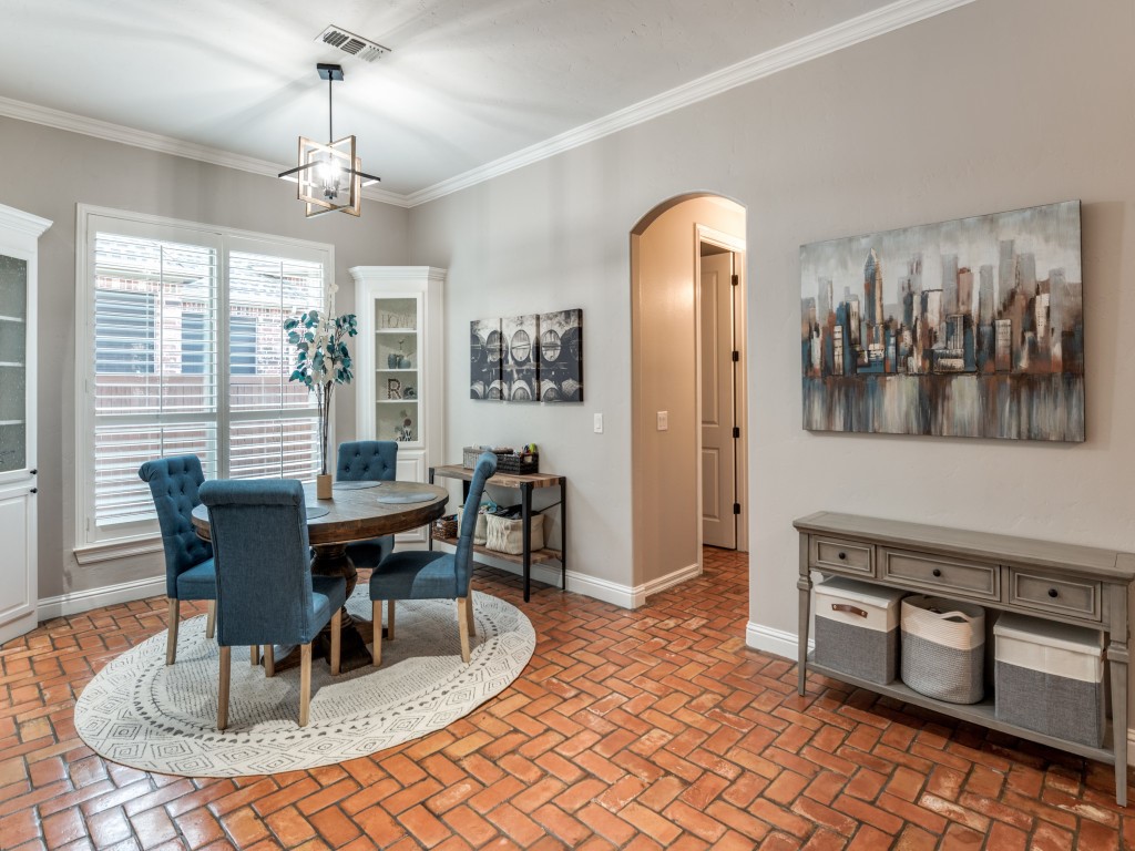 7216 Oakbury Lane