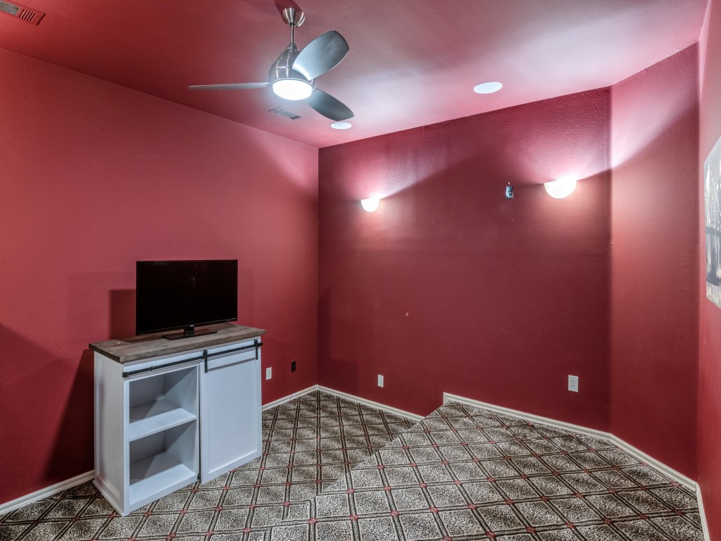 7216 Oakbury Lane