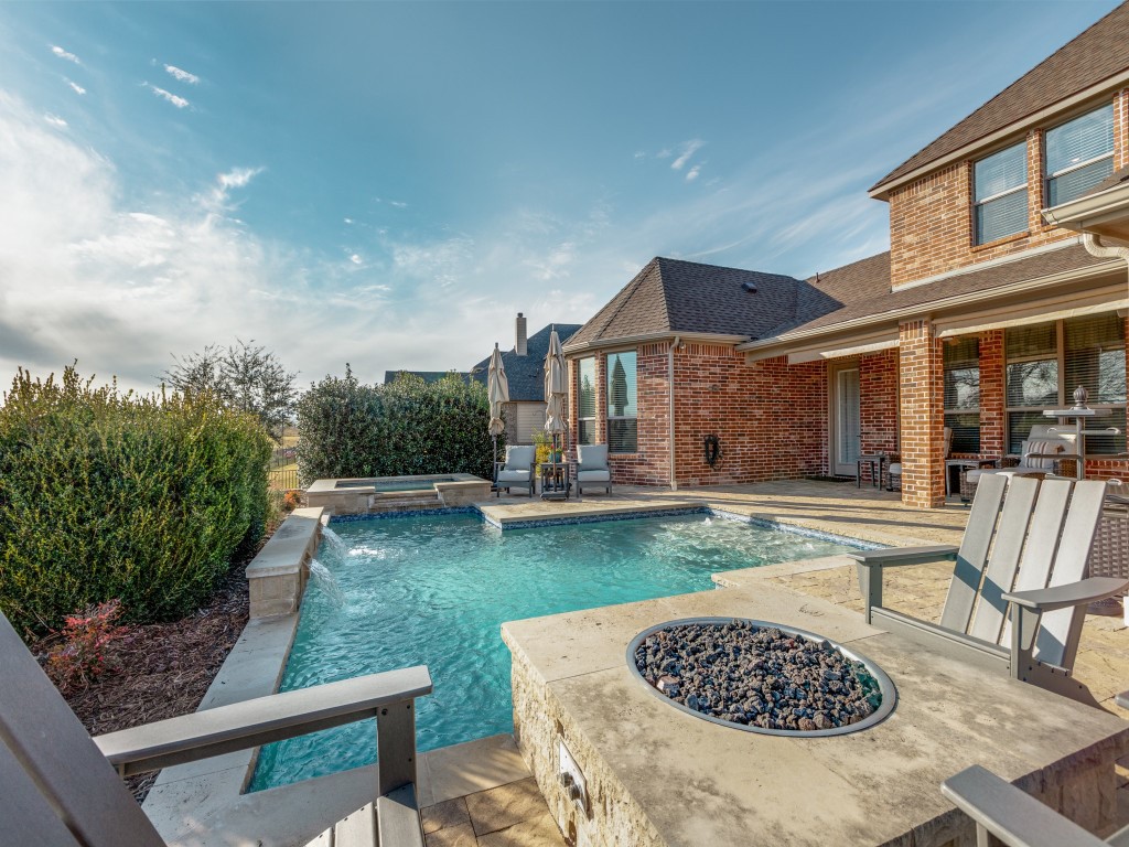 1616 Bearpath Way
