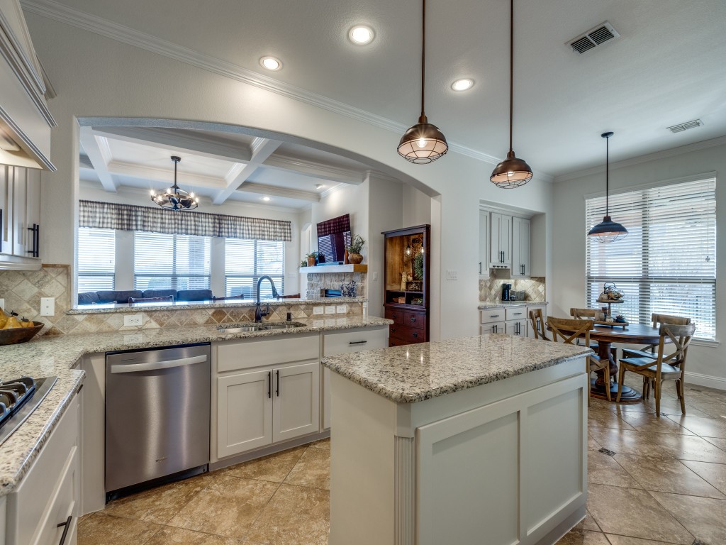 1616 Bearpath Way