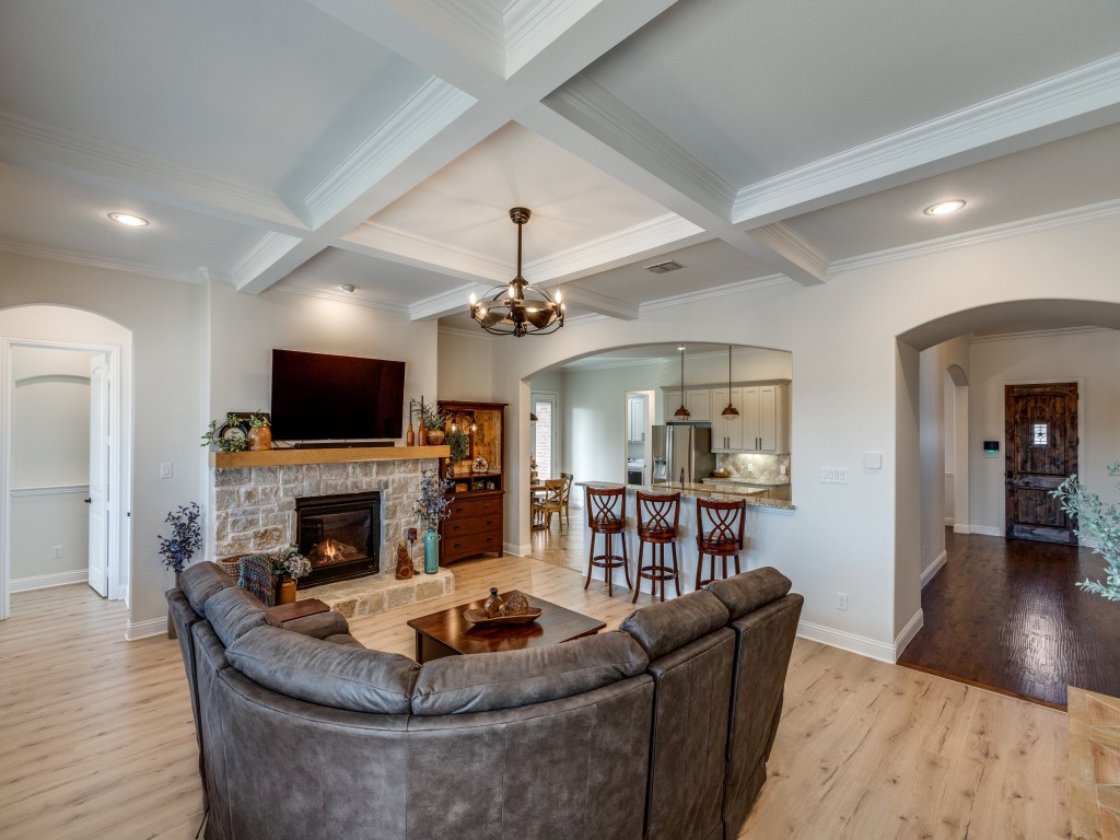 1616 Bearpath Way