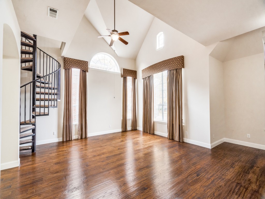 5185 Kiowa Drive