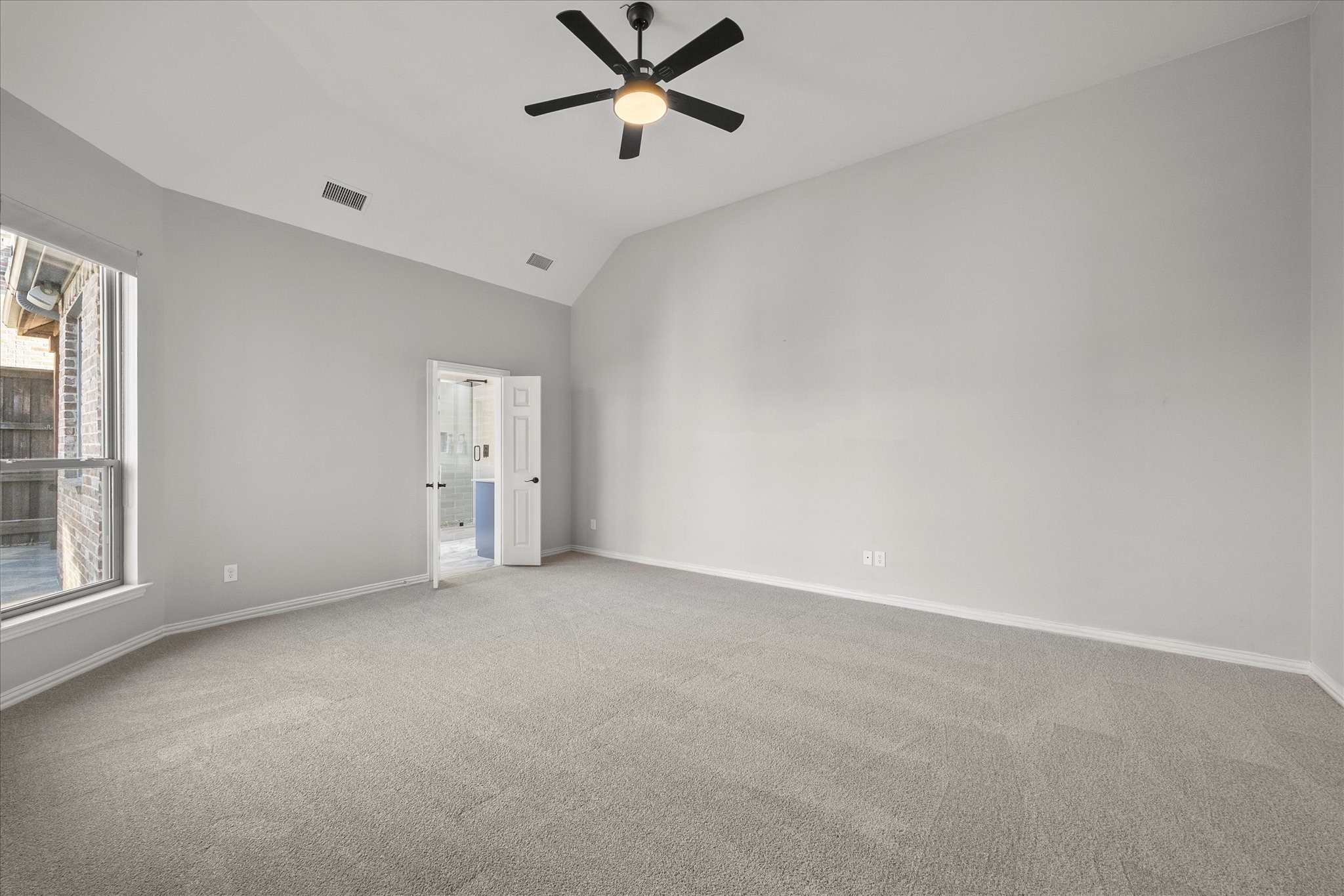 5087 Navajo Drive