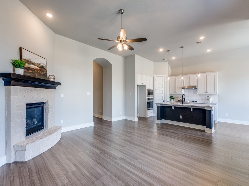 1425 Arrowwood Drive