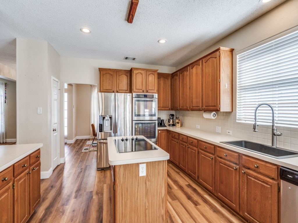 604 Herefordshire Lane