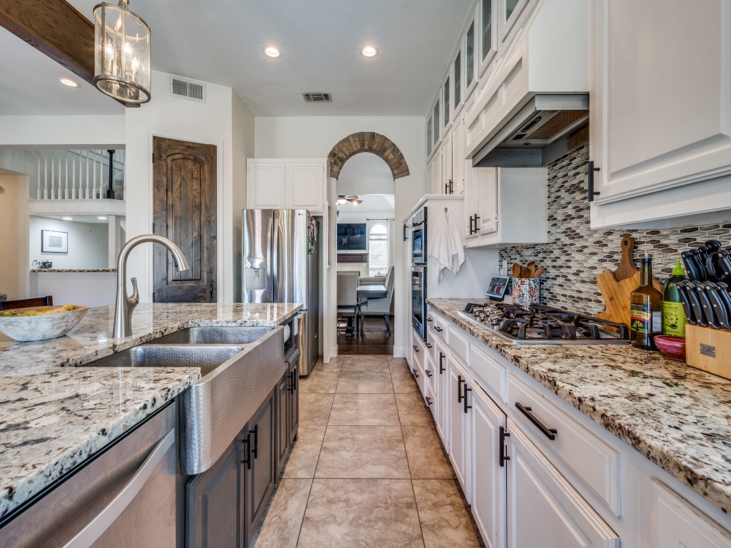 1421 Indian Lake Trail