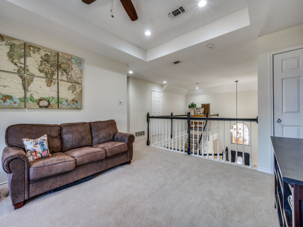 1421 Indian Lake Trail