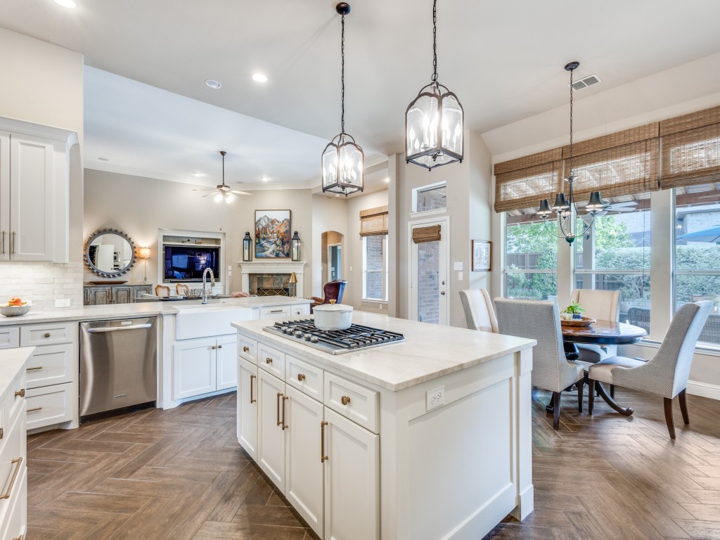 5292 Shoshone Drive