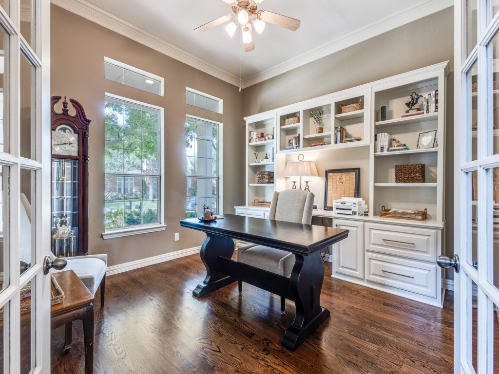 5292 Shoshone Drive
