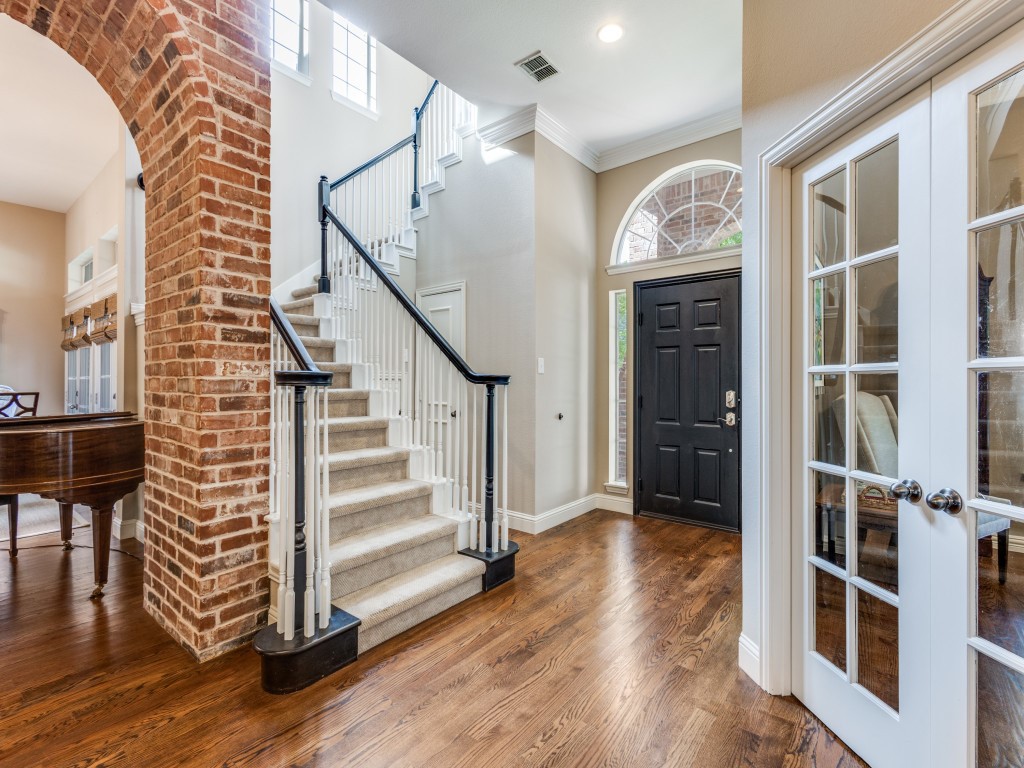 5292 Shoshone Drive