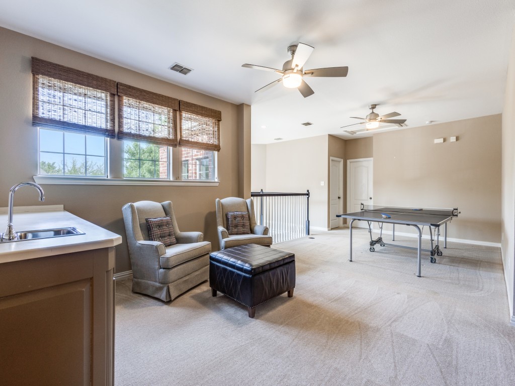 5292 Shoshone Drive
