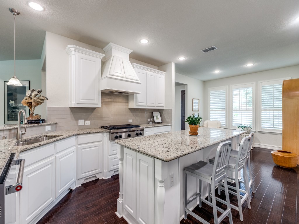 6632 Catalina Lane