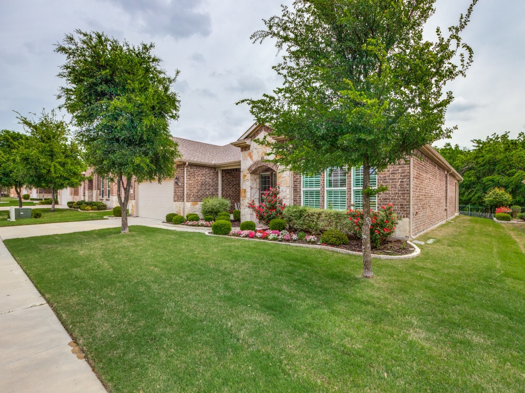 6632 Catalina Lane