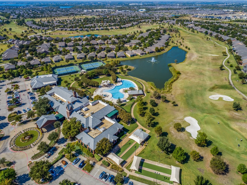 6632 Catalina Lane