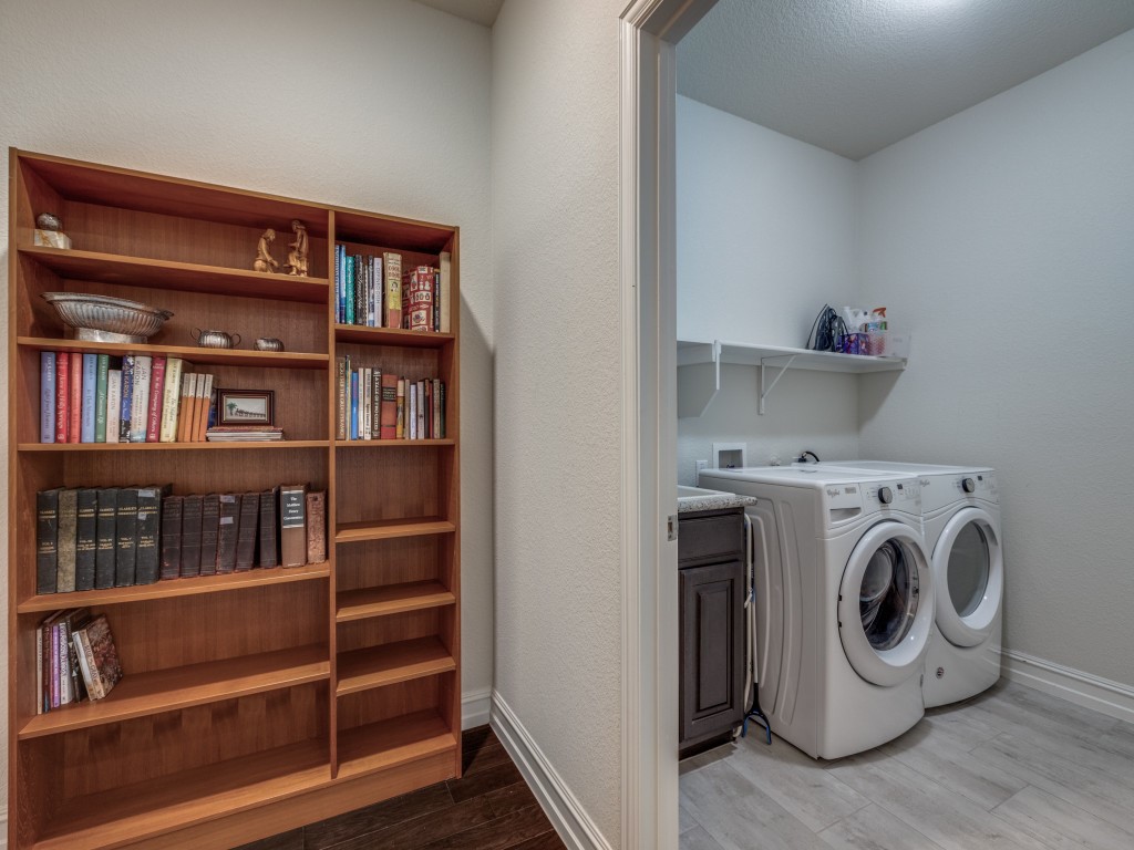 6632 Catalina Lane