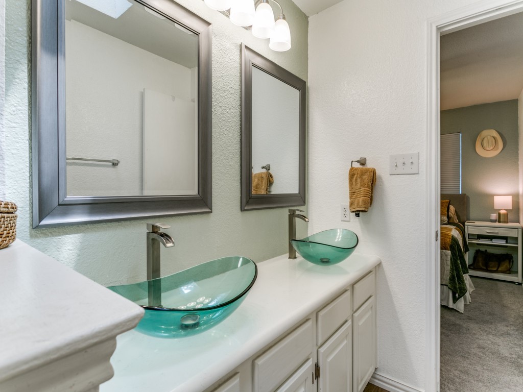 1311 Maplewood Drive