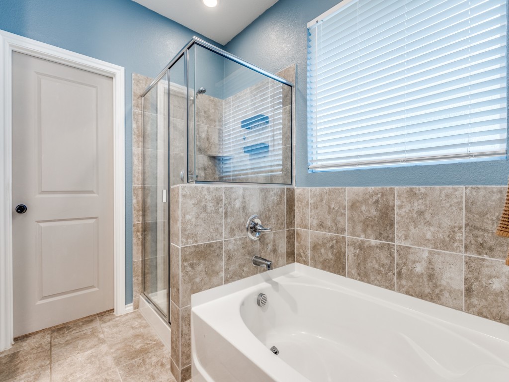 9004 Huxley Drive