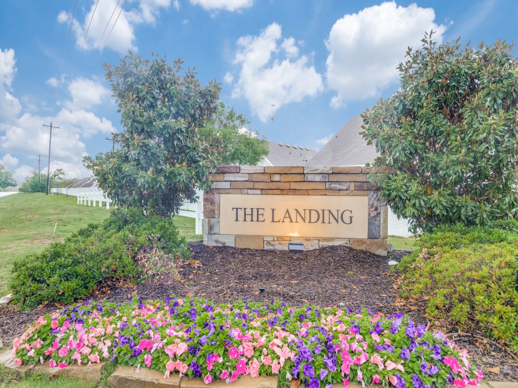 9004 Huxley Drive