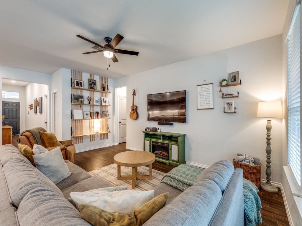 9004 Huxley Drive