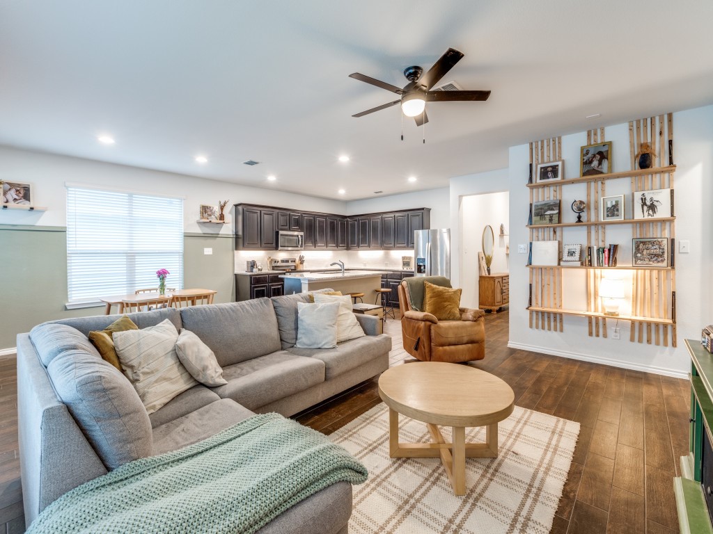 9004 Huxley Drive