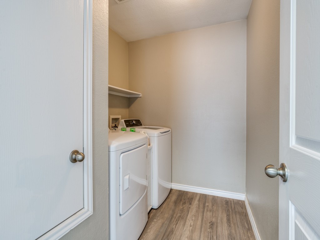 6928 Planters Row Drive