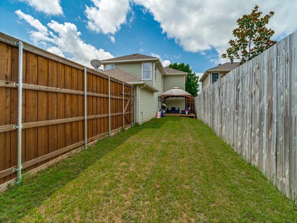 6928 Planters Row Drive