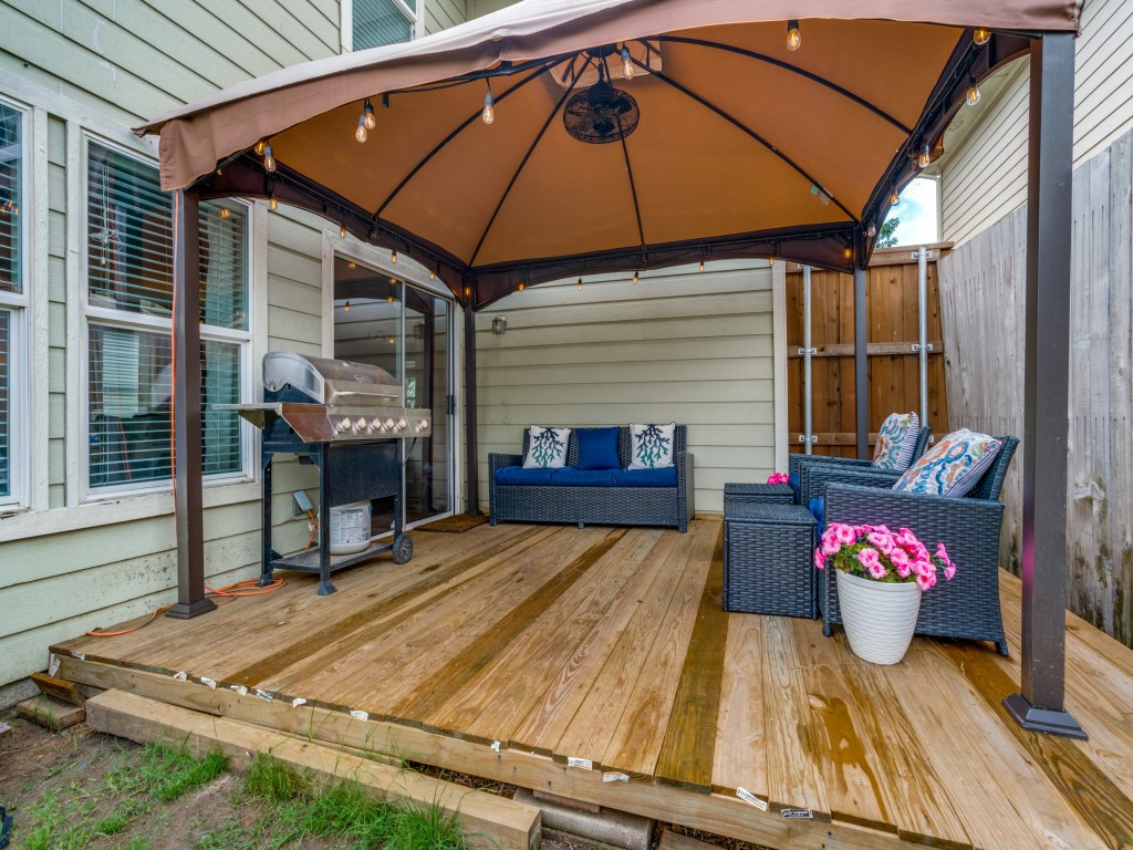 6928 Planters Row Drive